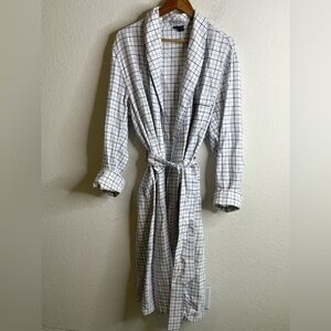 Bullock & Jones Men’s White Plaid Robe Size Large